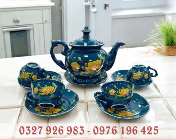 Bộ ấm chén Bát Tràng kẻ vàng phú quý men xanh in logo làm quà tặng sang trọng